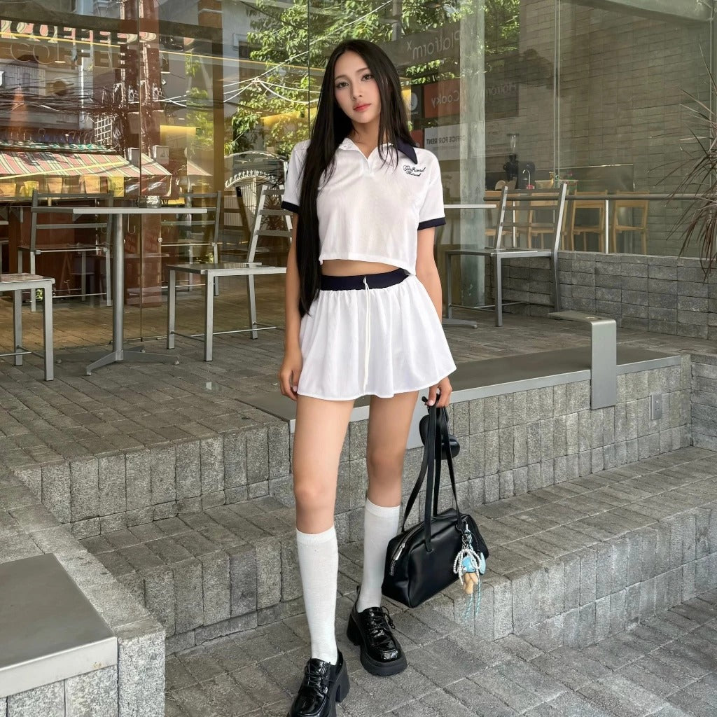 #VNFF05 Girlfriend Material Polo Crop Set