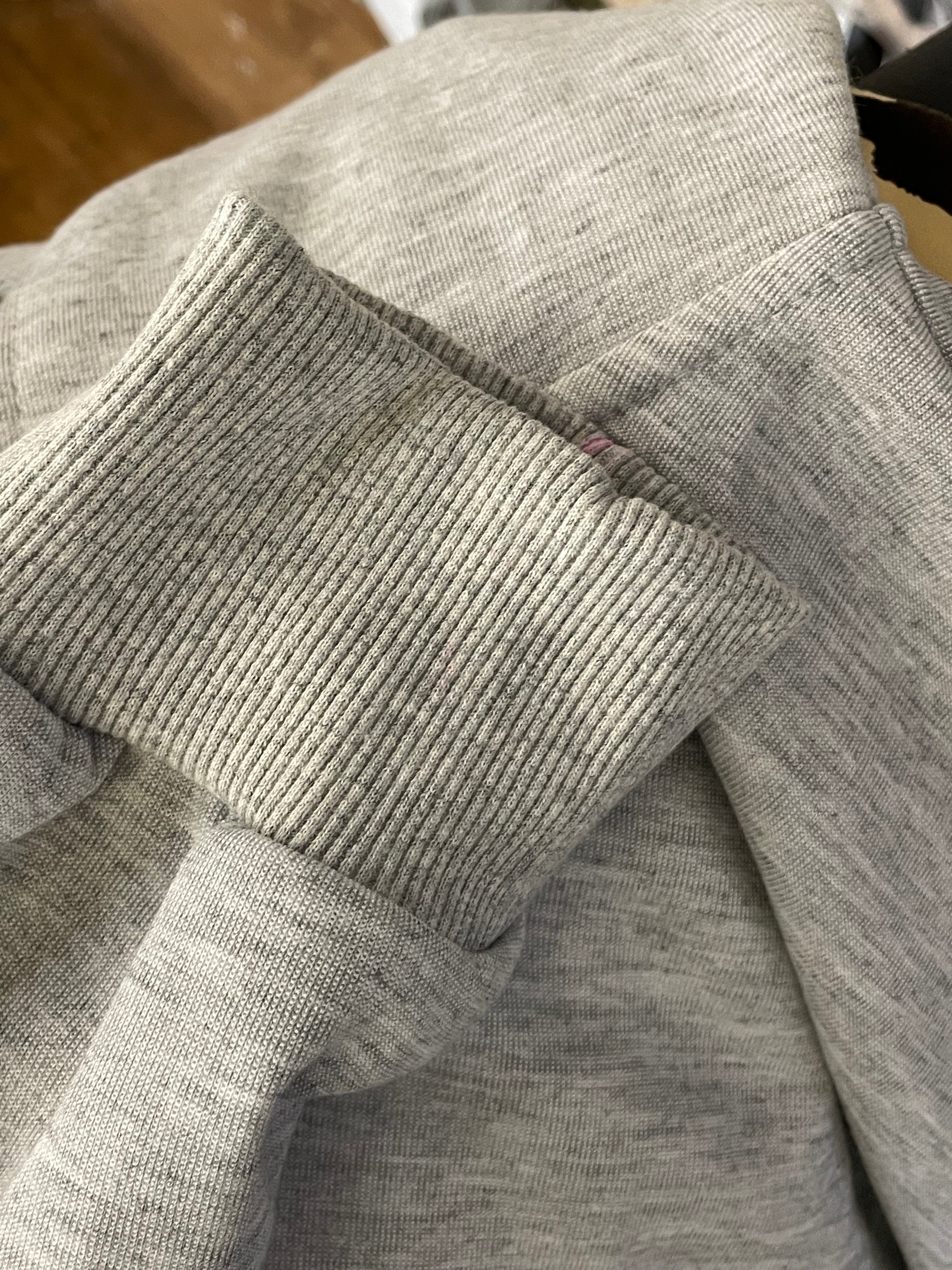 #LP87 VIBESTU Hoodie