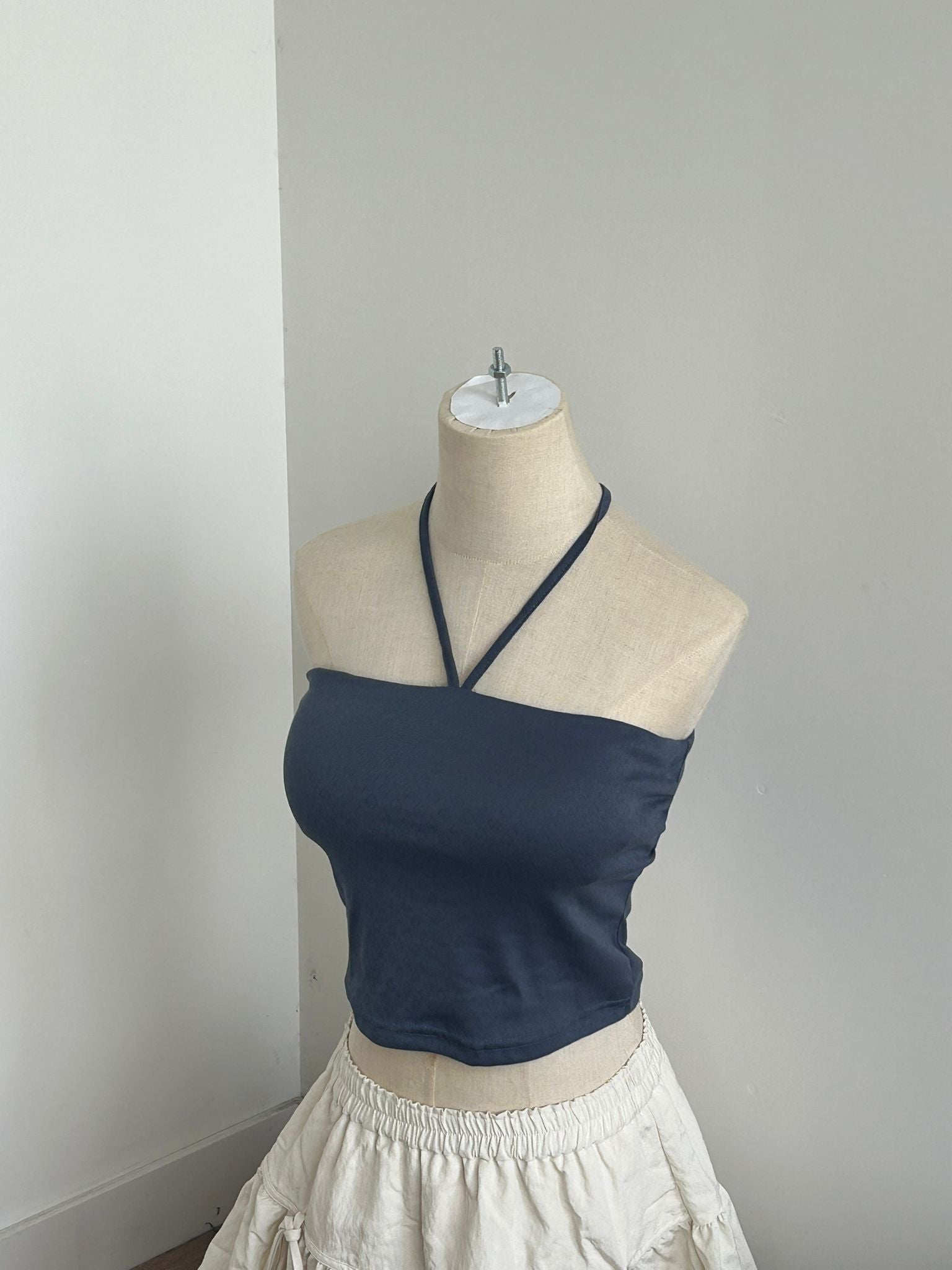 #IS121 Halter Neck Padded Top