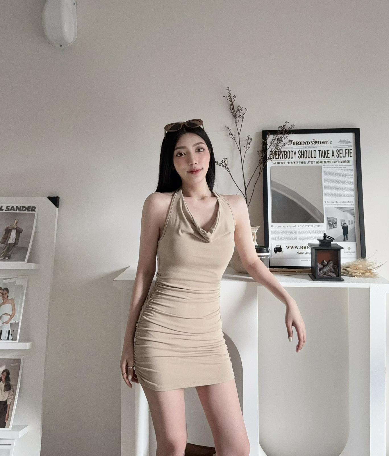 #AD03 N-ways Hip-hugging Mini Dress