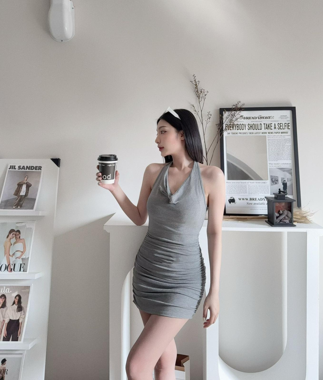 #AD03 N-ways Hip-hugging Mini Dress