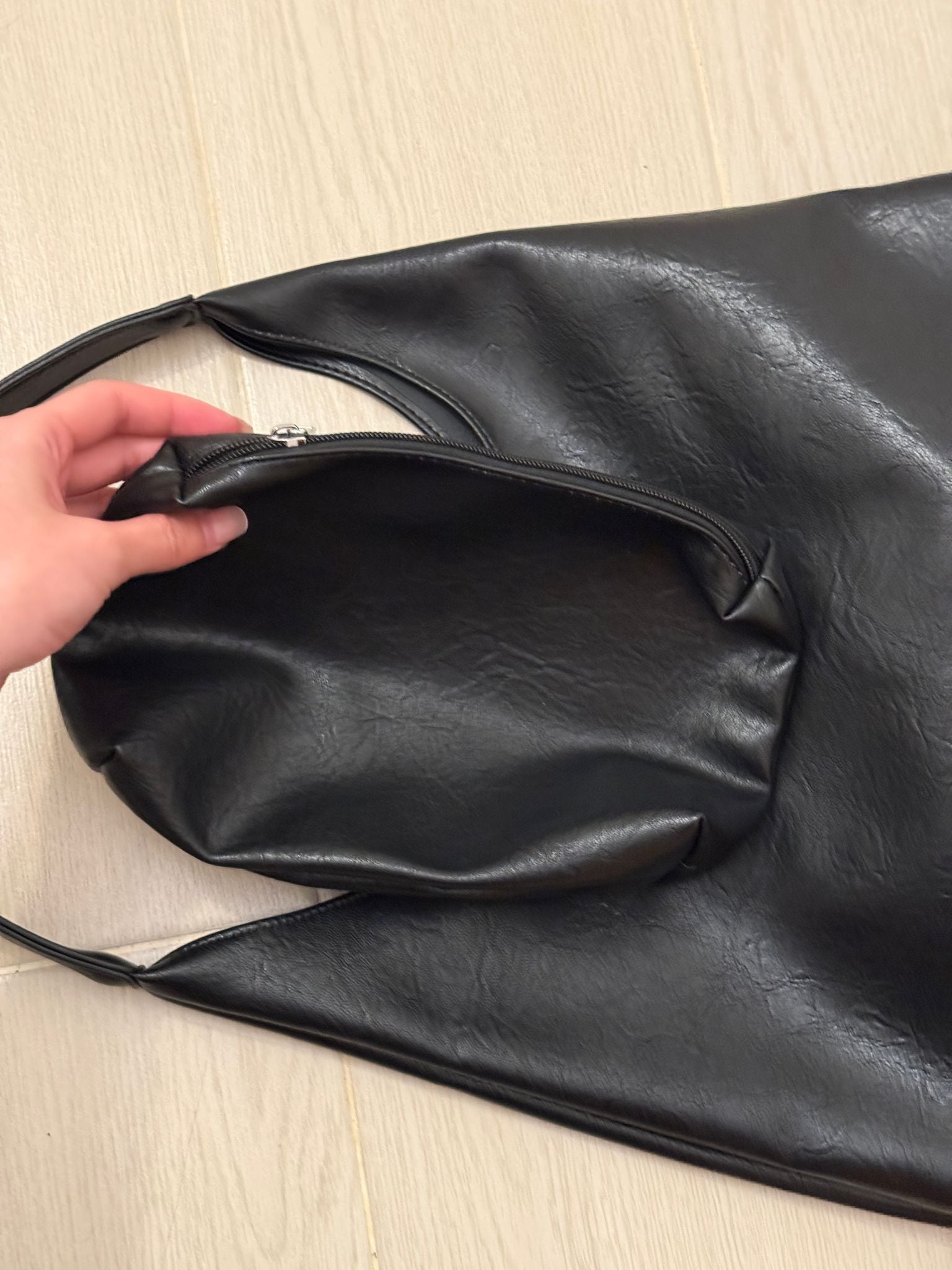 #IS110 Casual Leather Hobo Bag - Idiot Sandwich Apparel Limited -