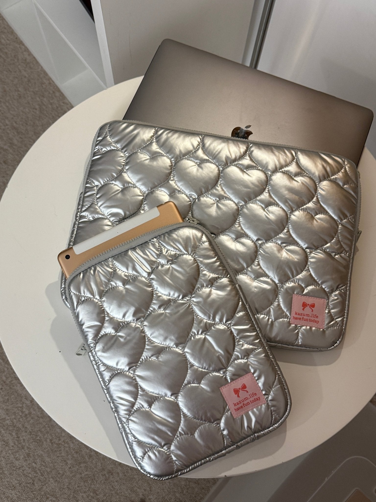 #IS135 Hearted Laptop Case - Idiot Sandwich Apparel Limited -