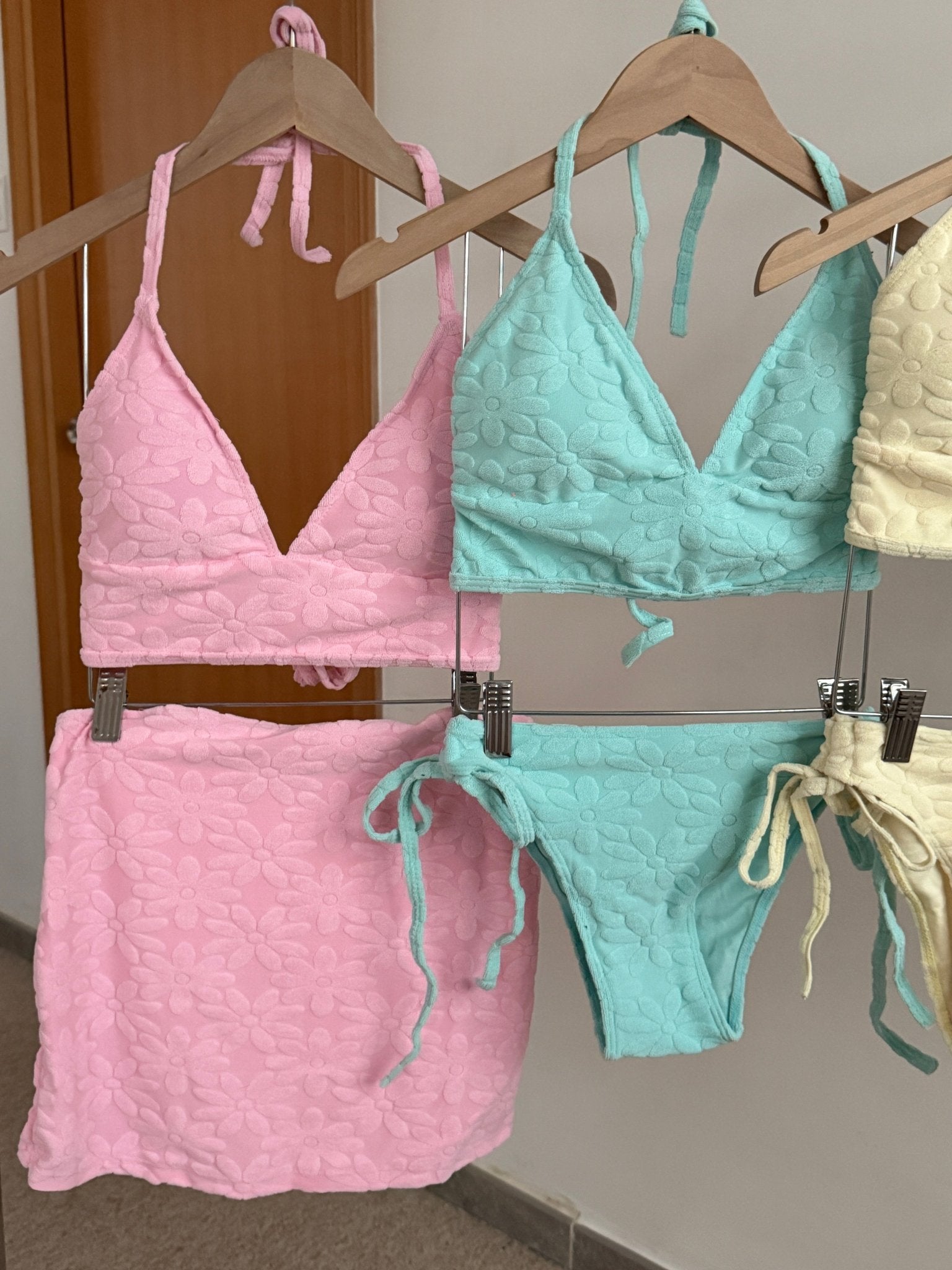 #IS164 Floral towel Bikini Set - Idiot Sandwich Apparel Limited -