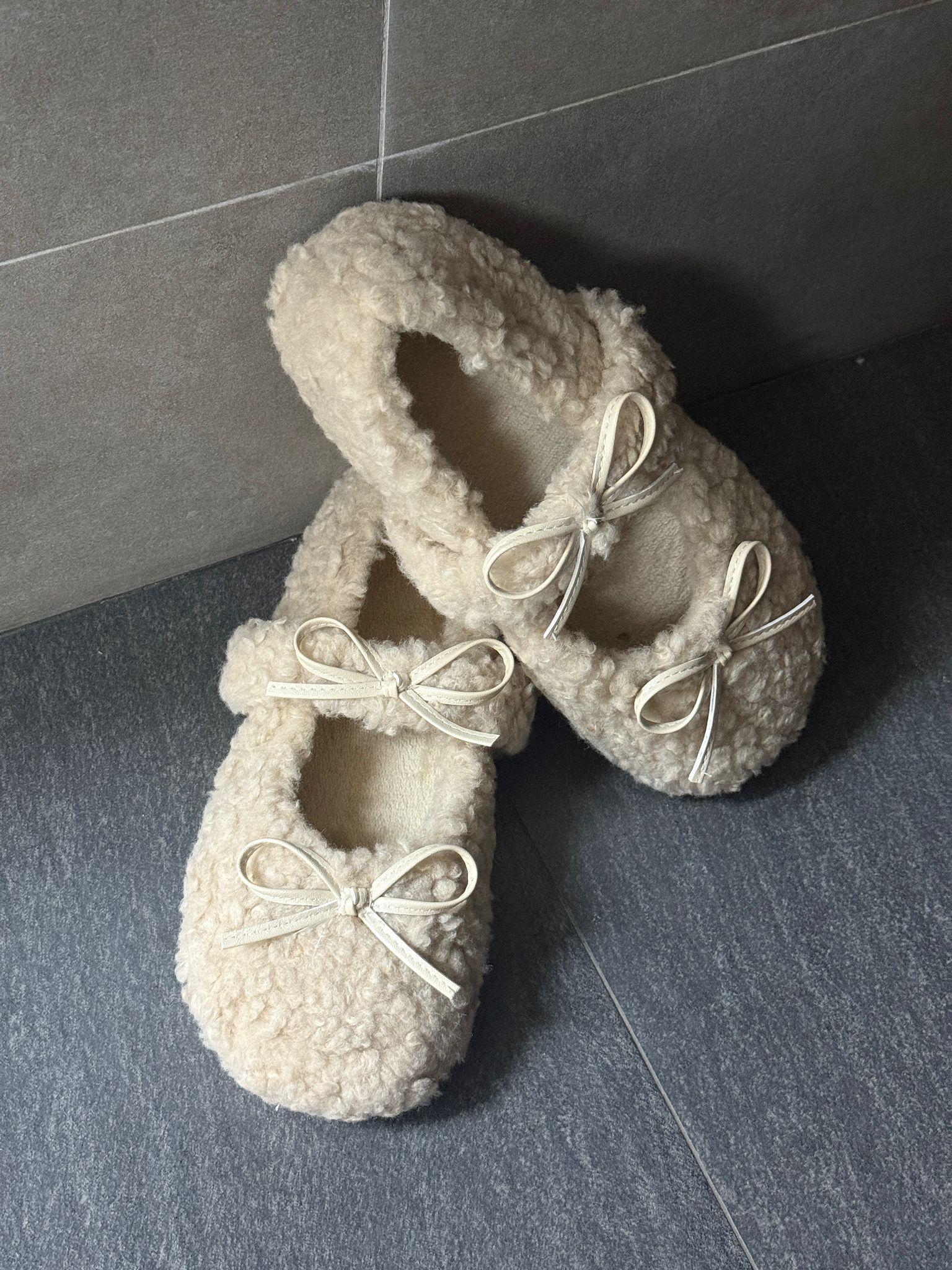 #LP31 Ballet Bow Shoes - Idiot Sandwich Apparel Limited -
