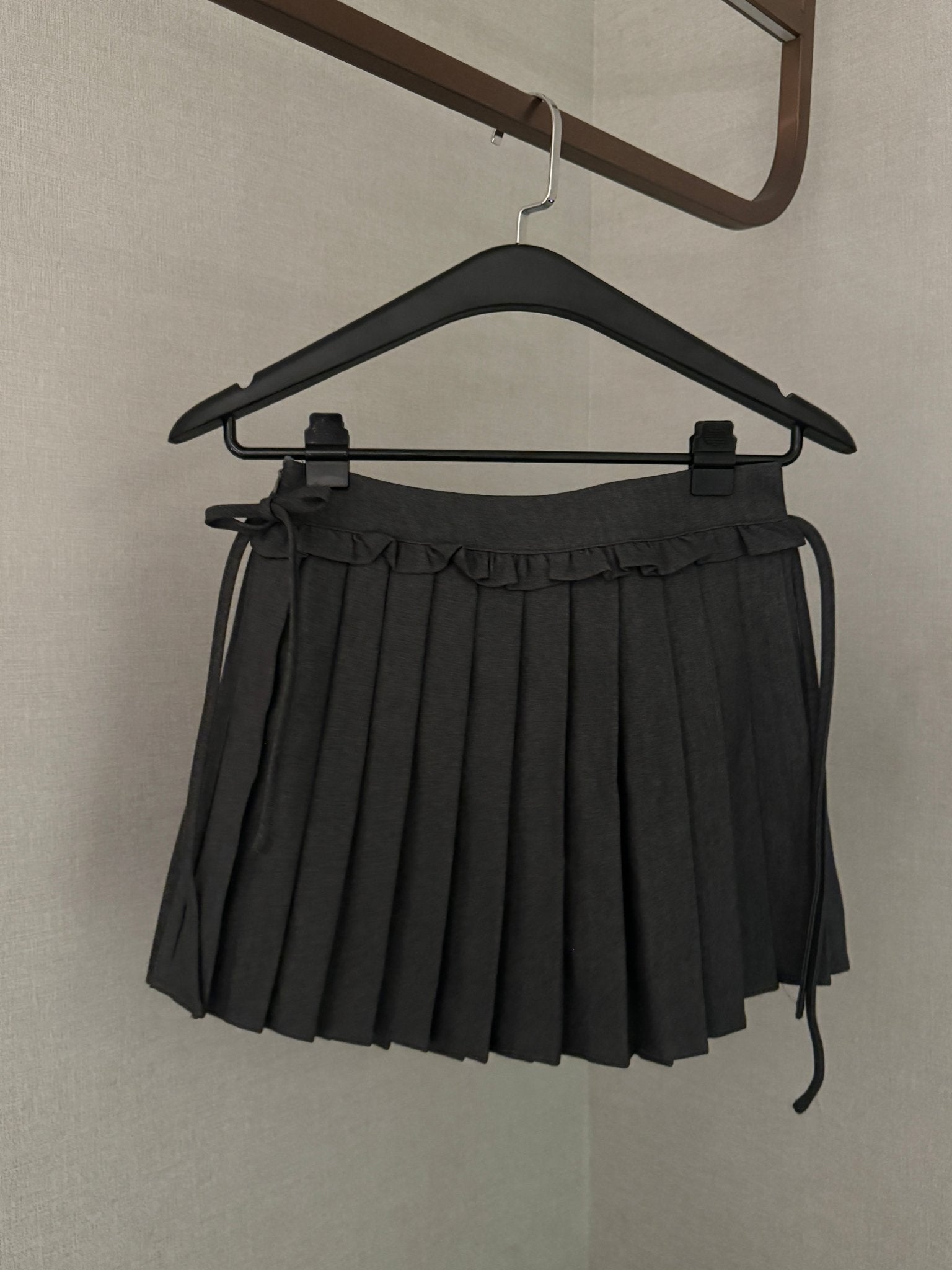 #MD14 Ribbon Pleated Skirt - Idiot Sandwich HK -