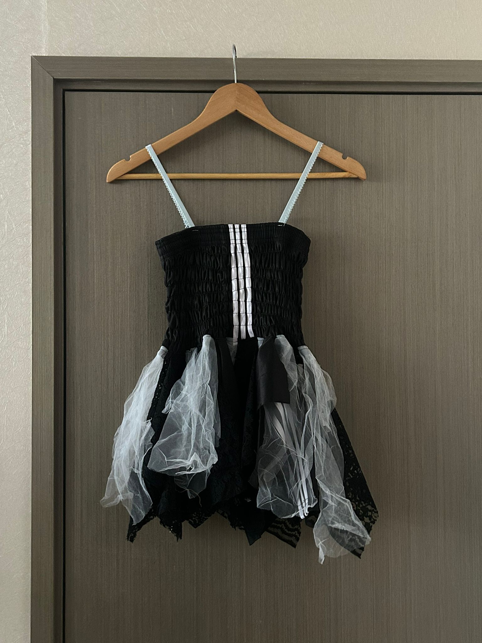 THVN11 Vinatge Remake Lace Dress - Idiot Sandwich Apparel Limited -