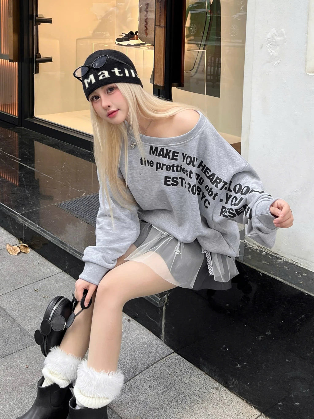 #VNBY02 BYC Loose Off-shoulder Sweater