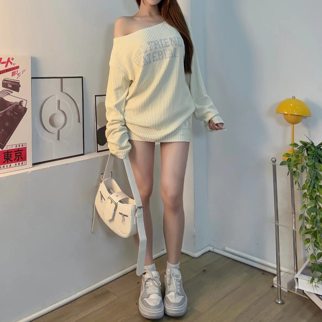 #VNFF08 Wool Off-shoulder Sweater