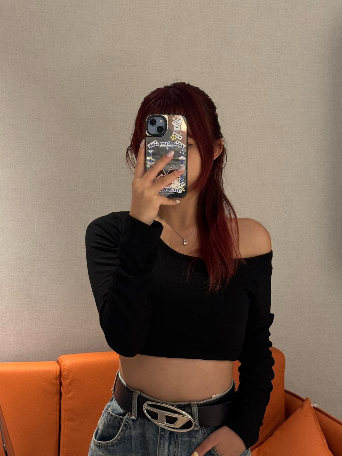 #YJ09 Off - Shoulder Long Sleeves - Idiot Sandwich HK -