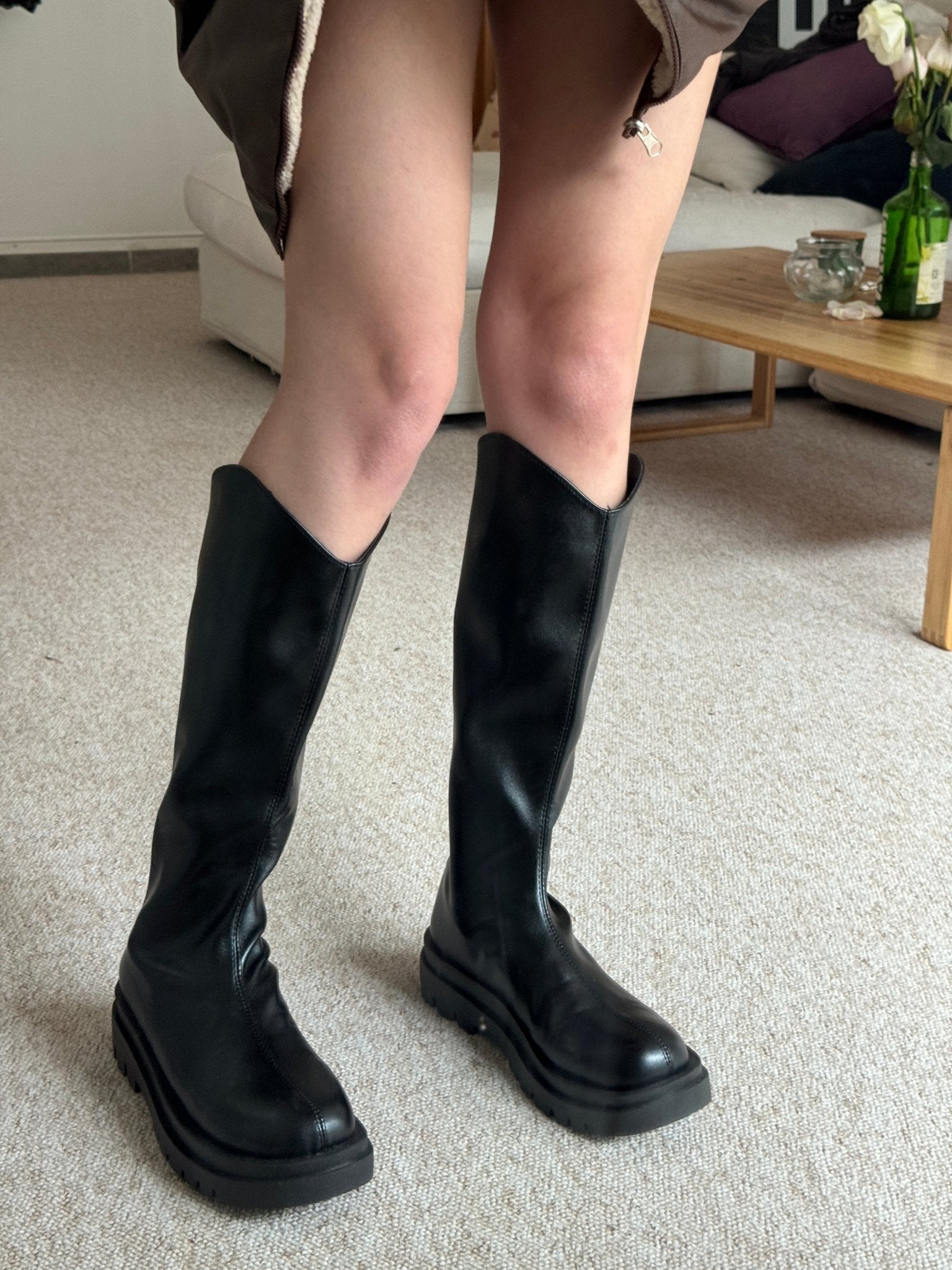 #IS17 Travel-buddies V shape long boots - Idiot Sandwich HK-