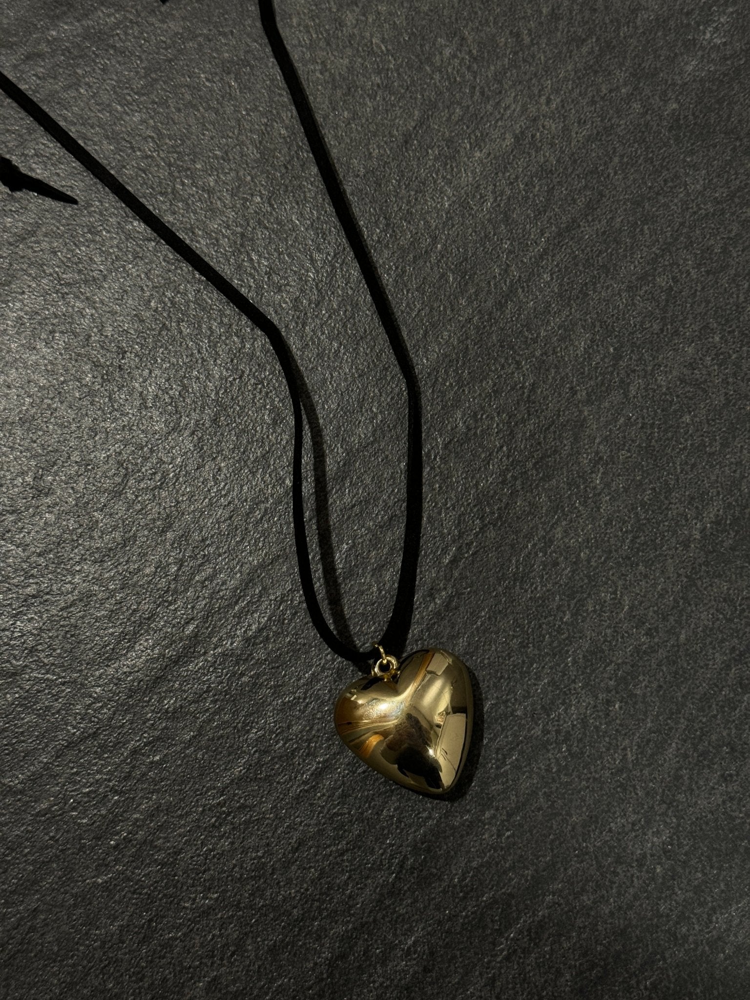 #IS23 Heart-shape Choker - Idiot Sandwich HK-