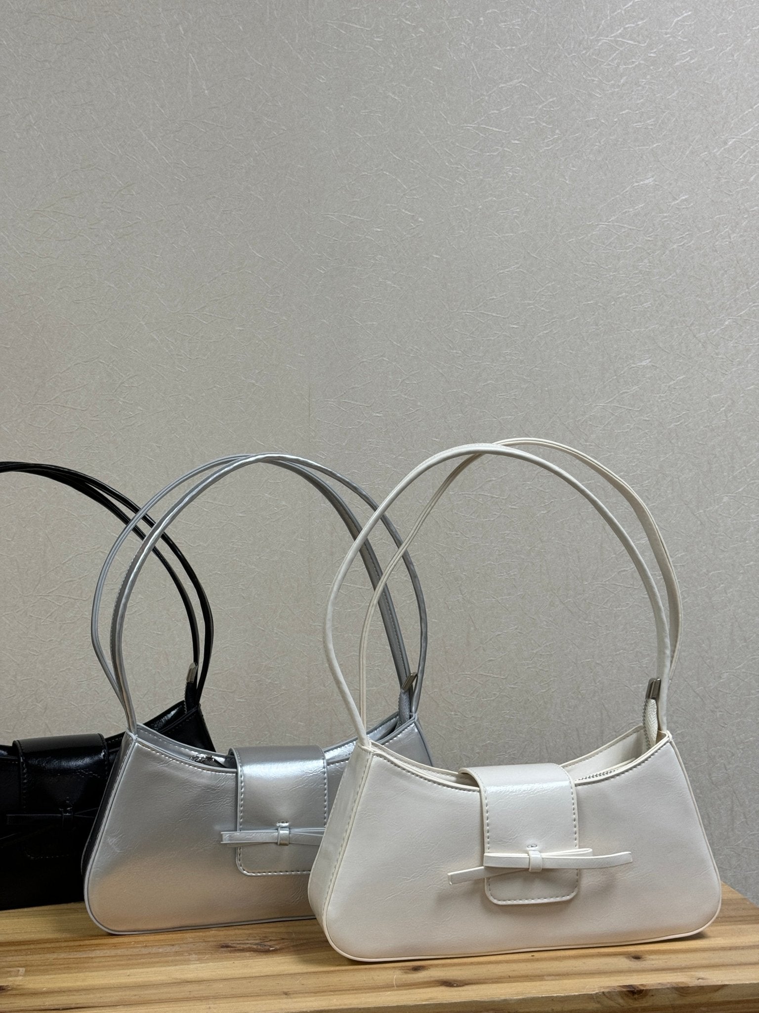 #IS25 Ribbon Y2K Shoulder Bag - Idiot Sandwich HK-