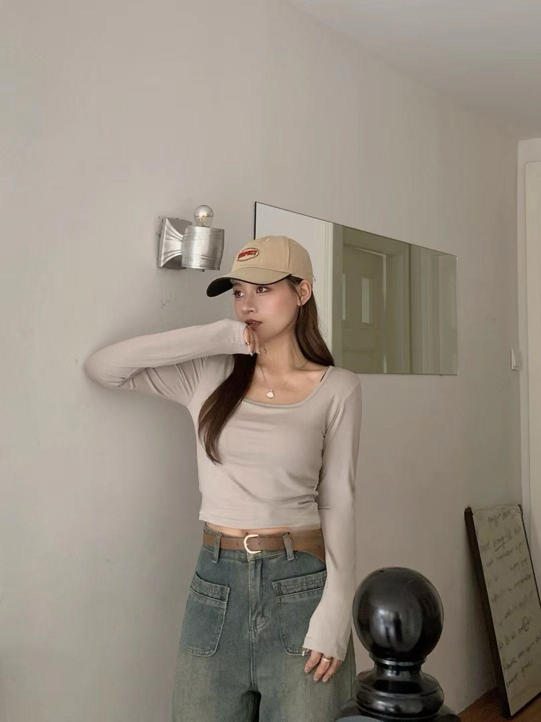 #YJ01 Square Collar Long Sleeves Top - Idiot Sandwich HK-