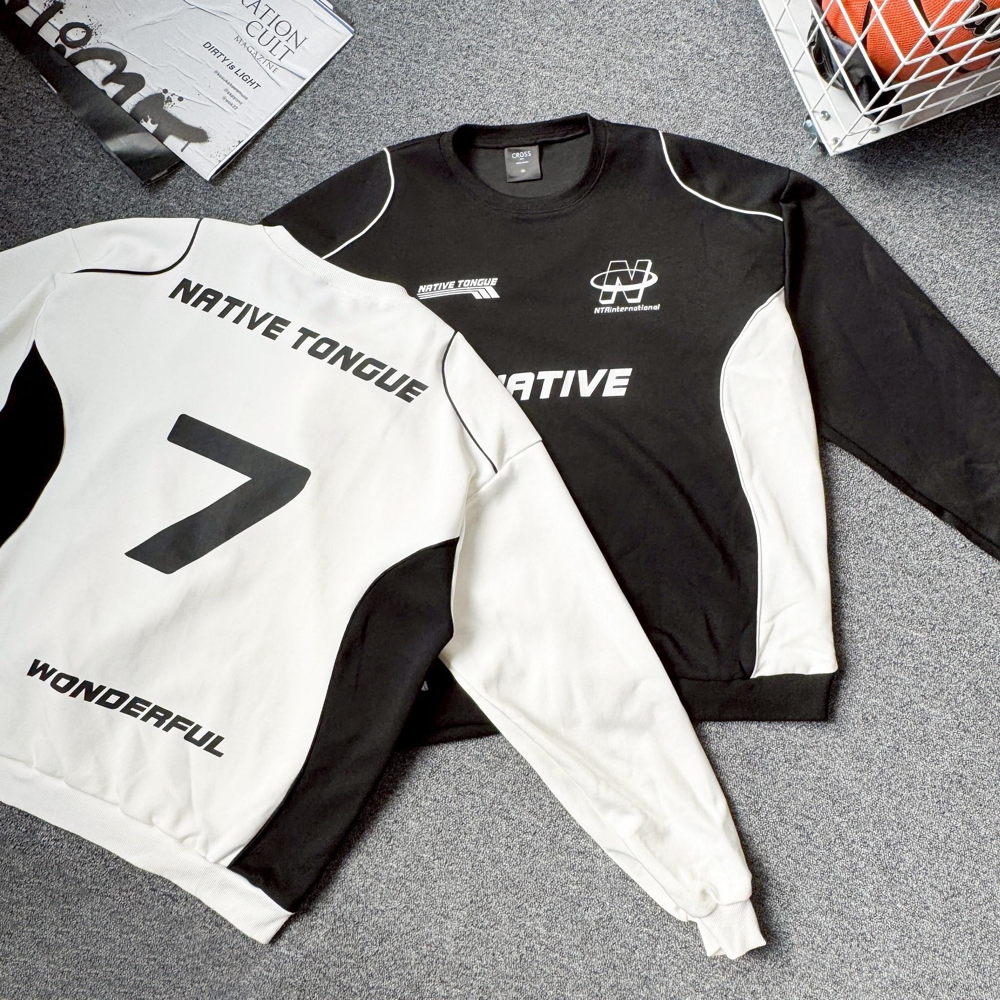 #C419 NRTIVE TONGUE 7 Long Sleeved Tee