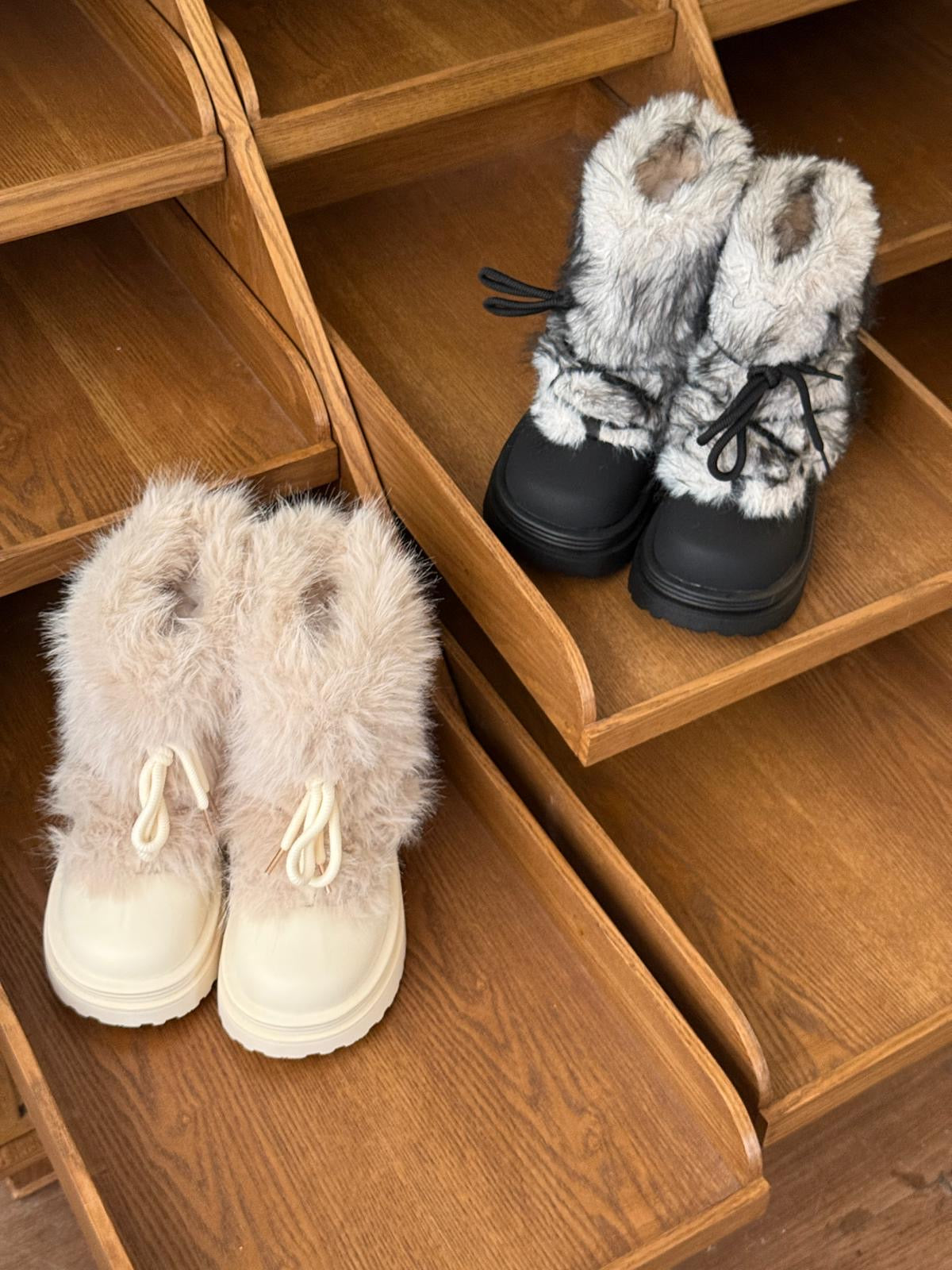 #IS206 Fluffy Snow Boots