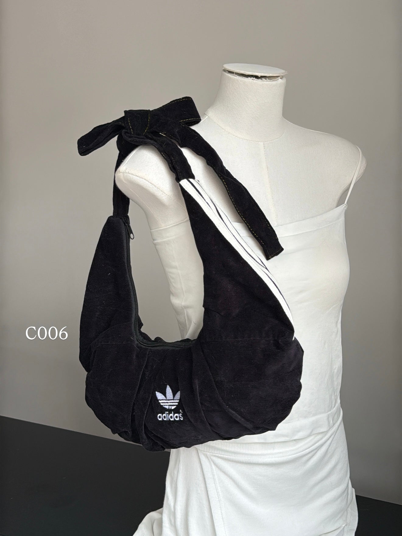 #THVN18 Vintage Remake Unisex Dumpling Bag