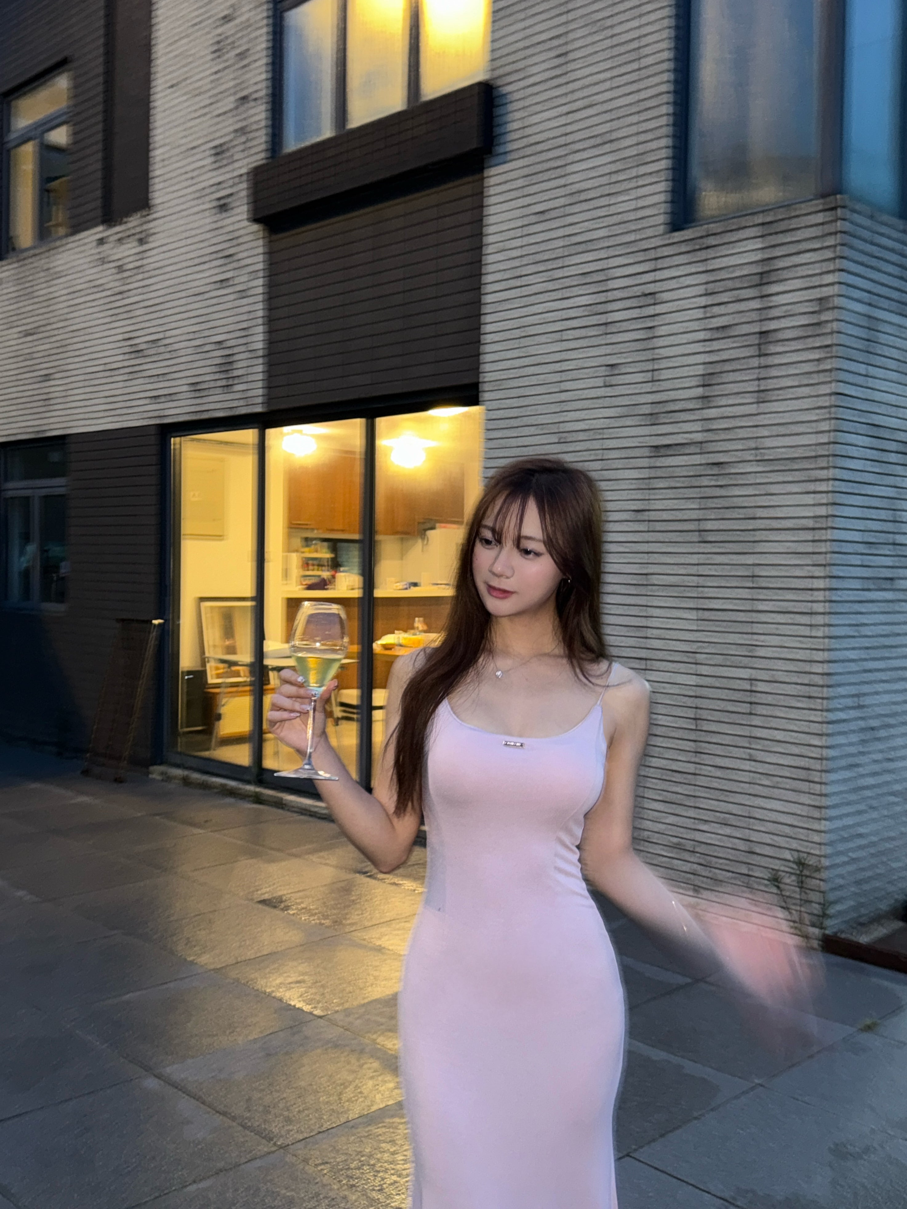 #AD04 Spaghetti Strap Mermaid Hem Dress
