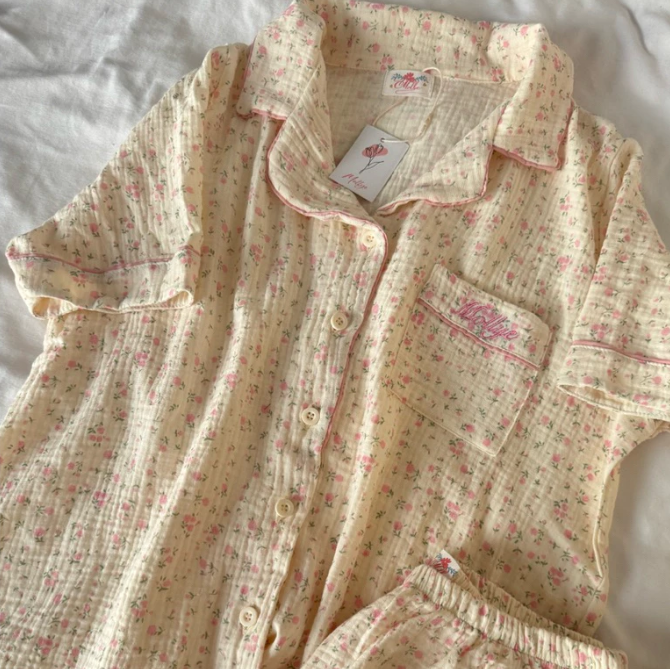 #vnmolly17 Floral Print Sleepwear