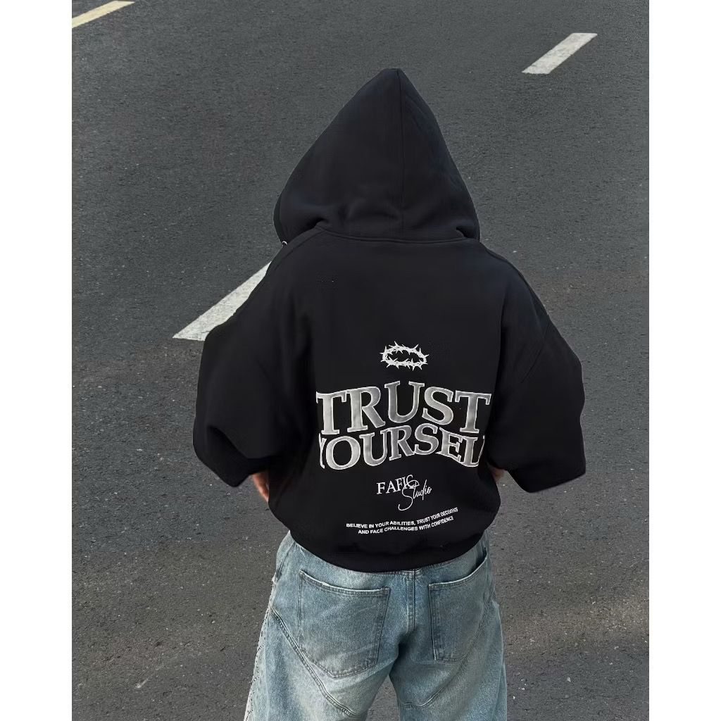 #VNFA01 TRUST YOURSELF ZIP-UP HOODIE