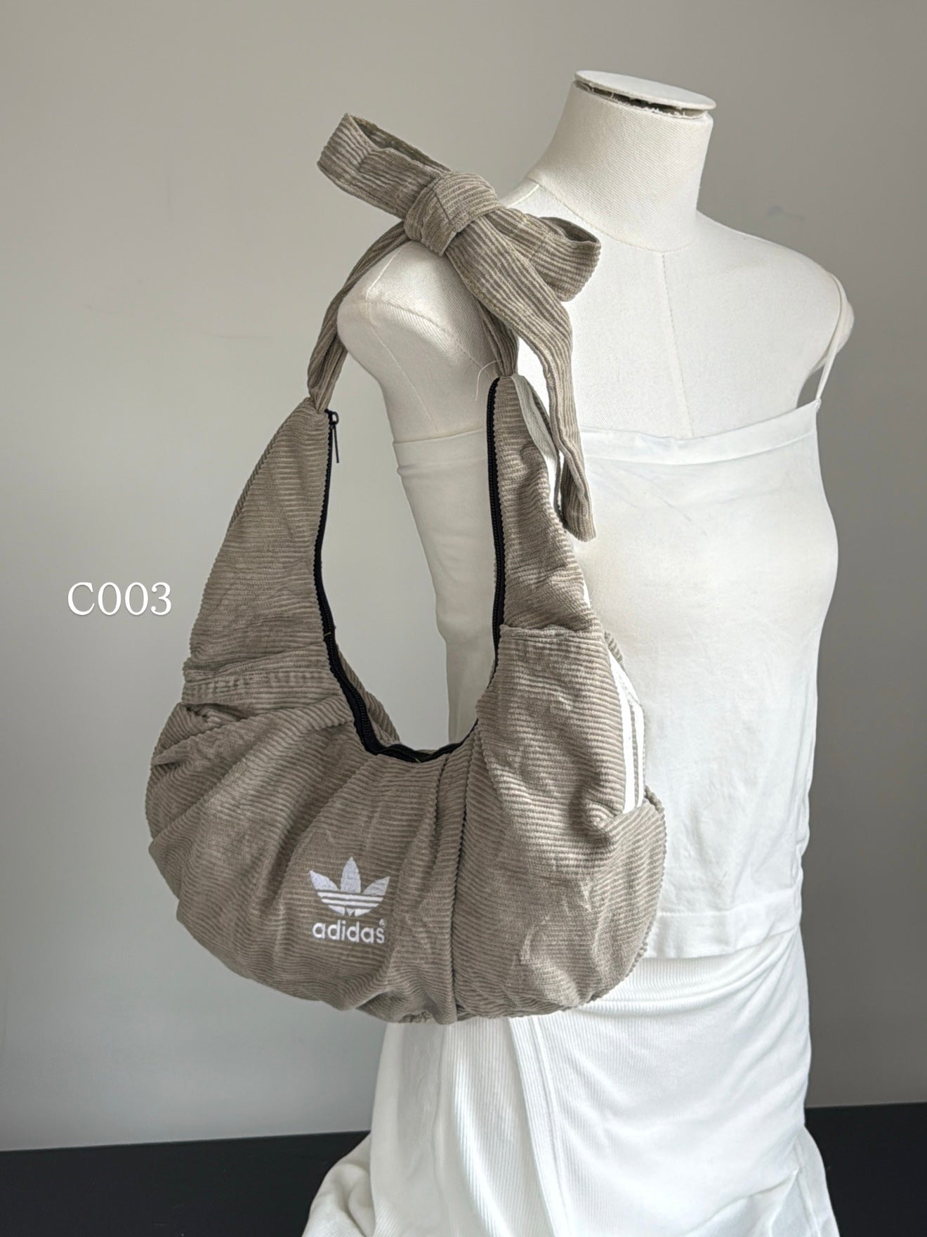 #THVN18 Vintage Remake Unisex Dumpling Bag