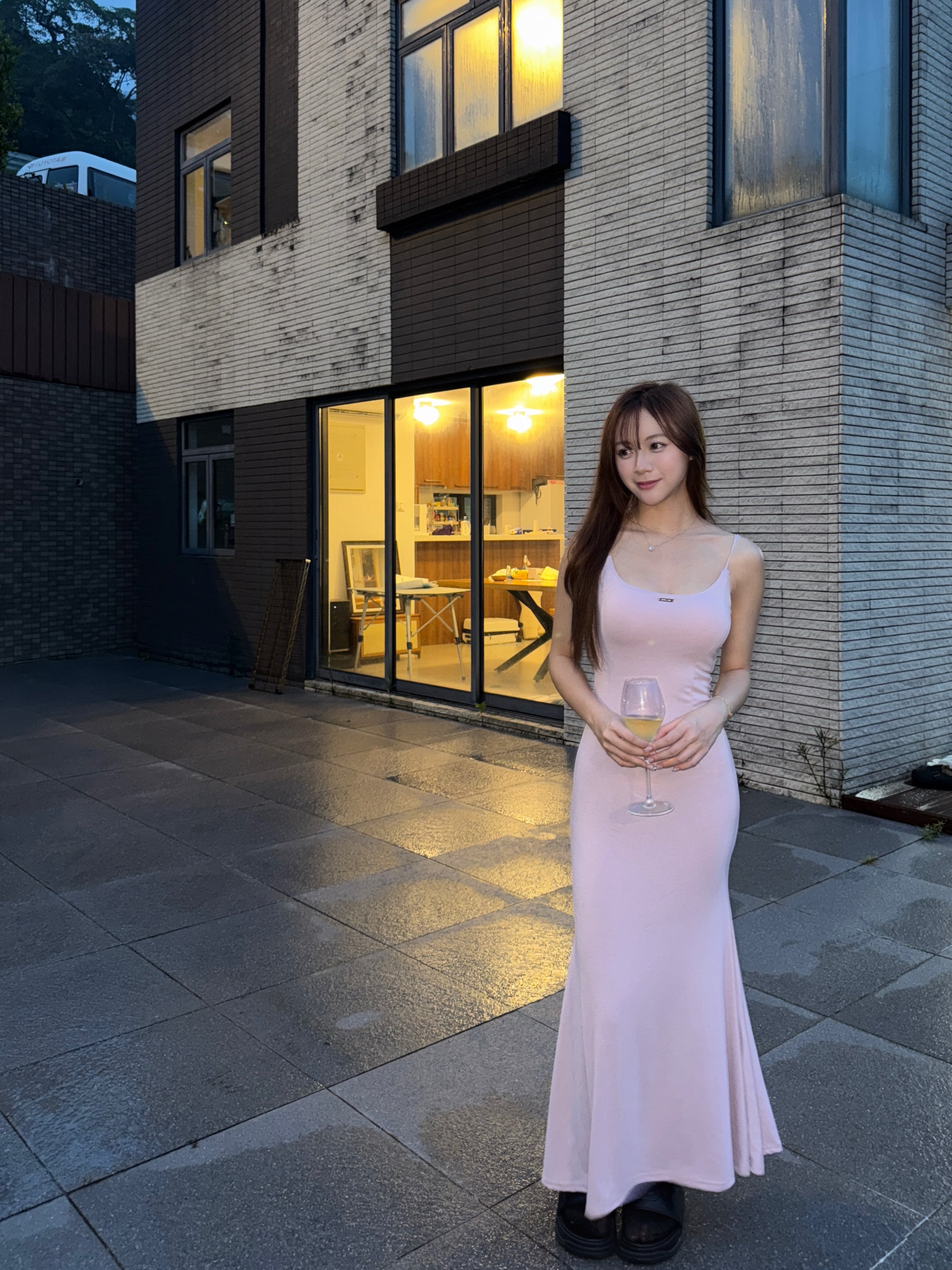 #AD04 Spaghetti Strap Mermaid Hem Dress