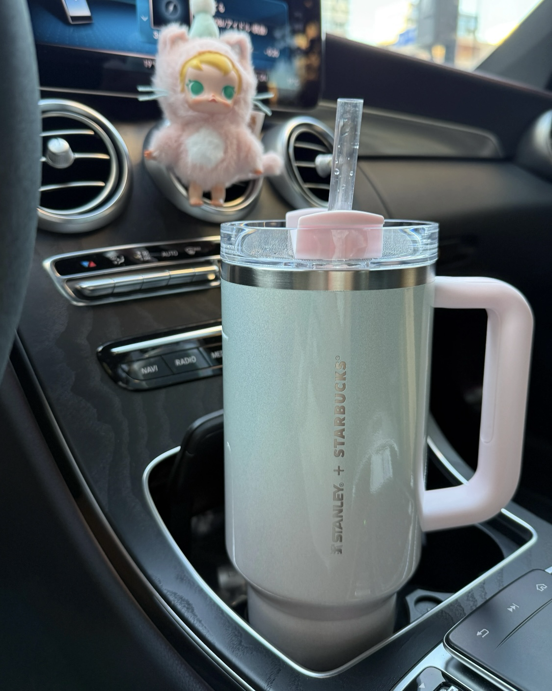 Starbucks X Stanley 漸變色飲筒杯 1183ML