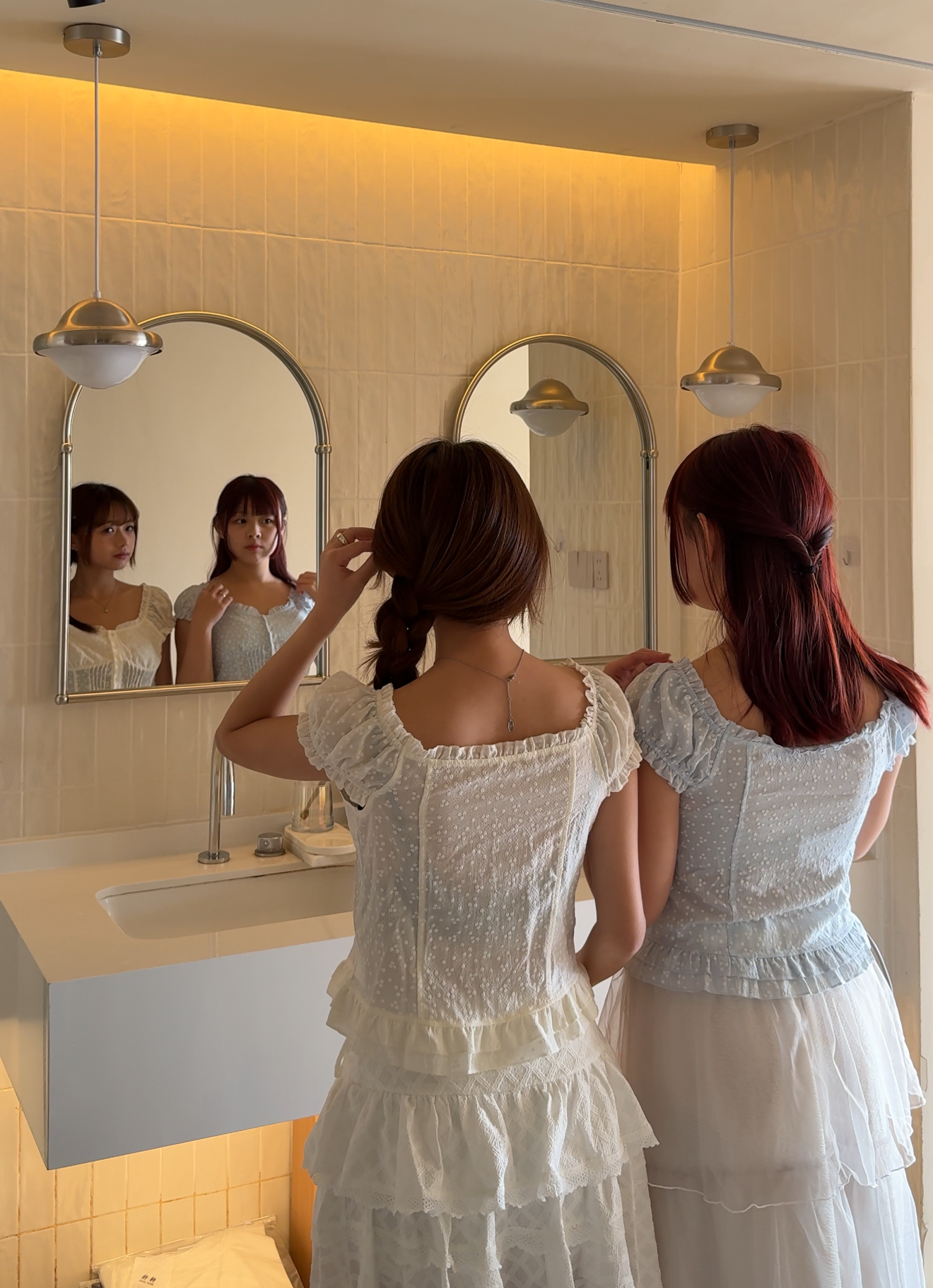 #LG10 Cinderella Floral Top