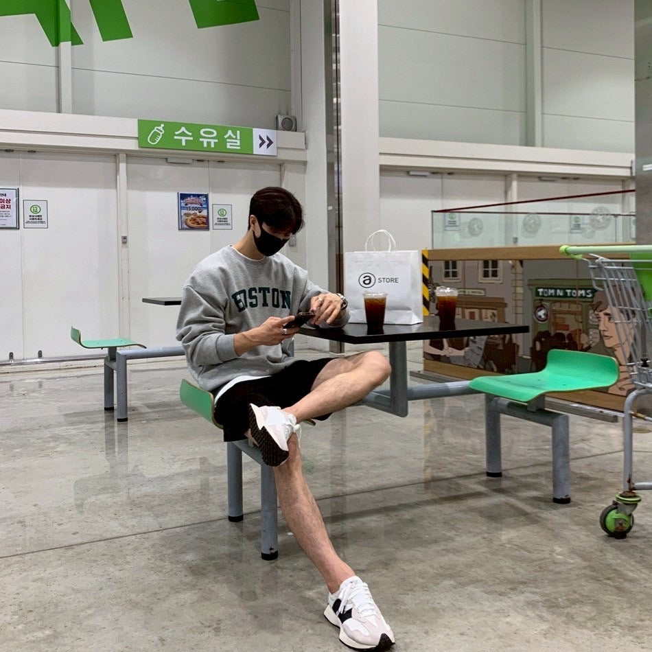 #C449 Boston Print Sweatshirt