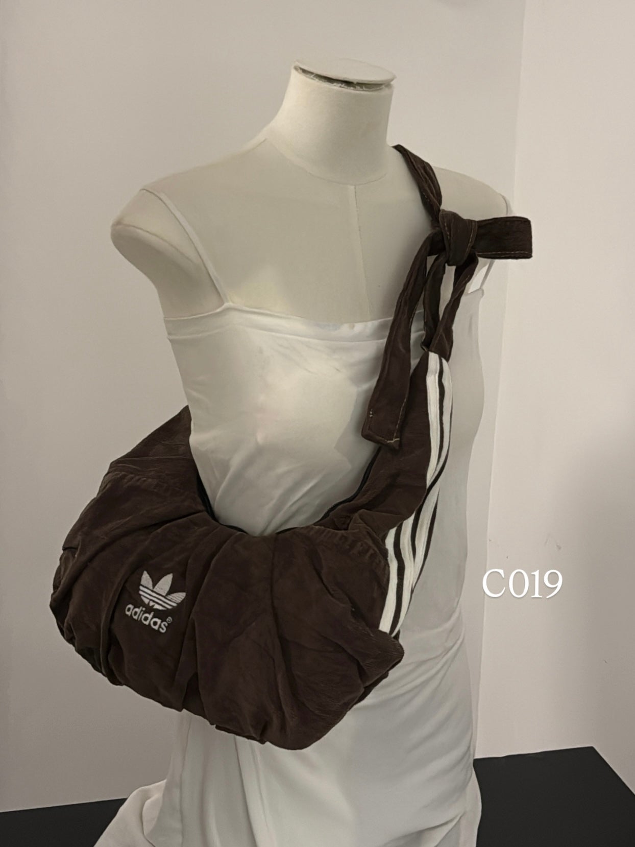 #THVN18 Vintage Remake Unisex Dumpling Bag