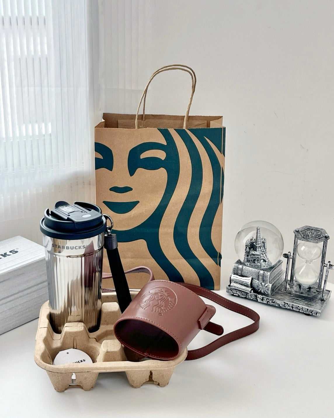 Starbucks 復古鏡面杯身保溫杯 470ML（含皮質杯套）