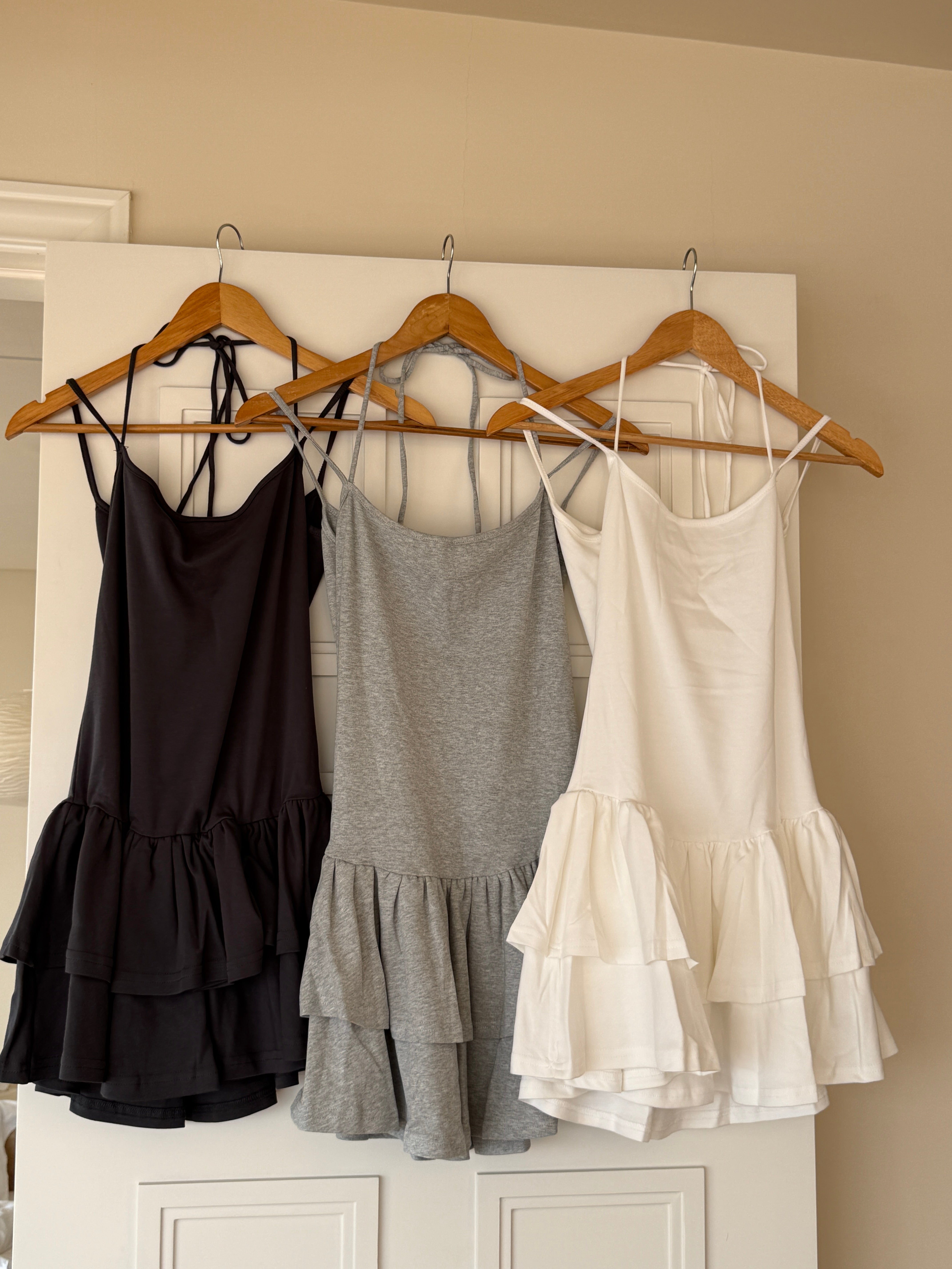 #MD74 Halter Neck OPS