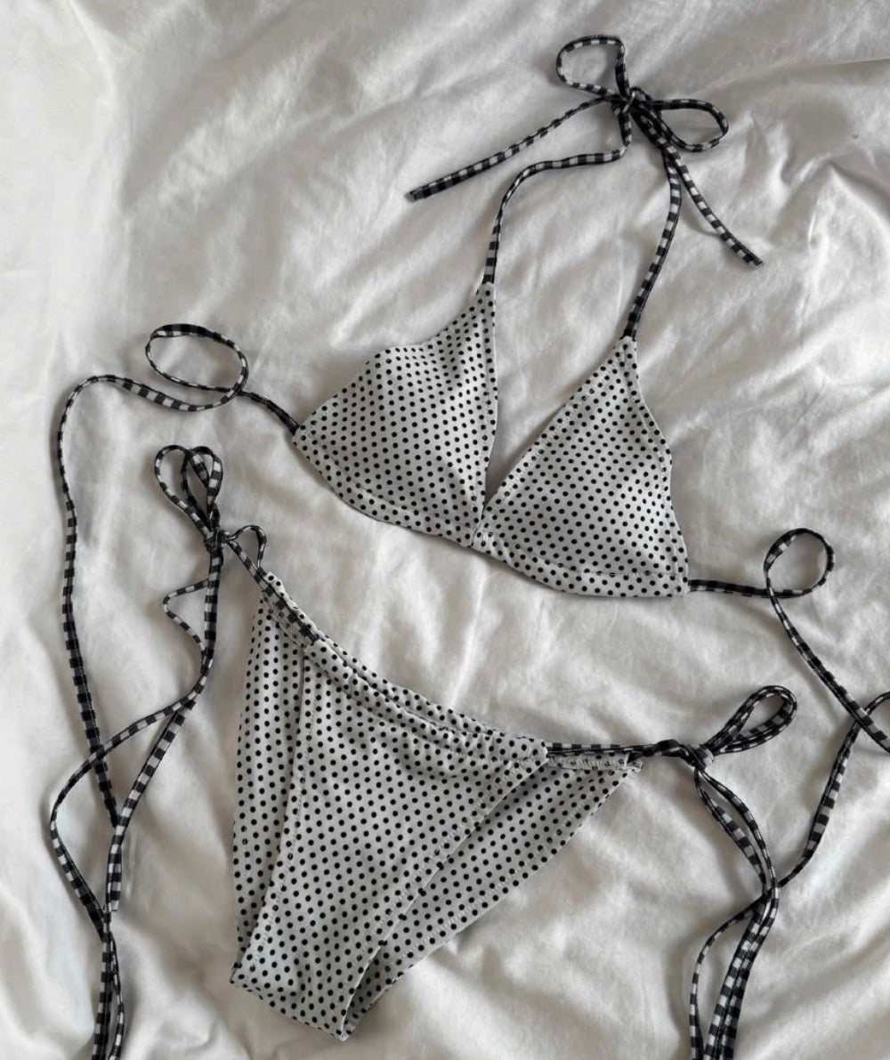 #VNMOLLY14 MIRA BIKINI