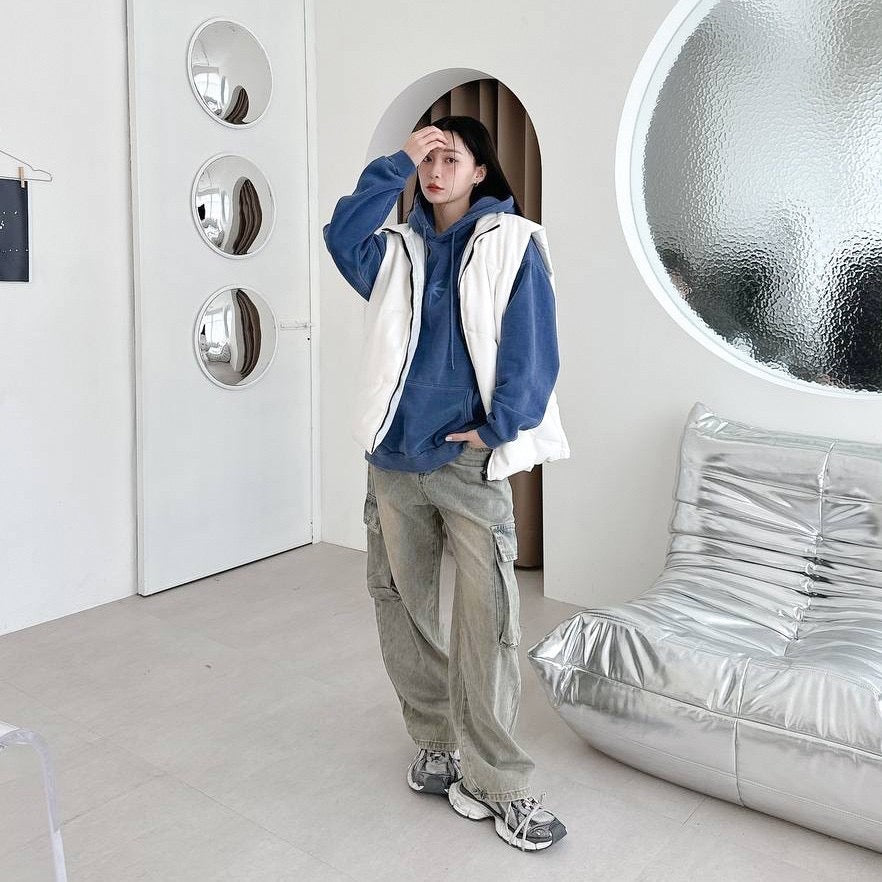 #C435 Fluffy Leather Vest