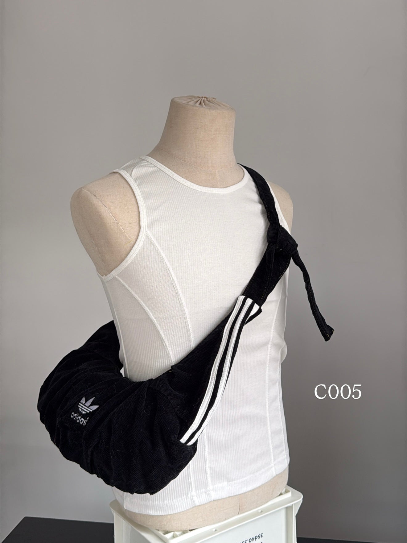 #THVN18 Vintage Remake Unisex Dumpling Bag