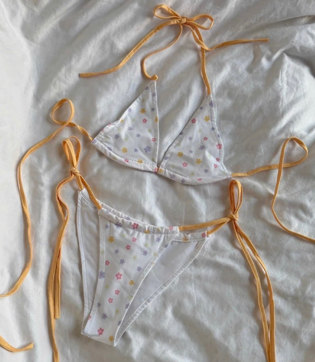 #VNMOLLY14 MIRA BIKINI