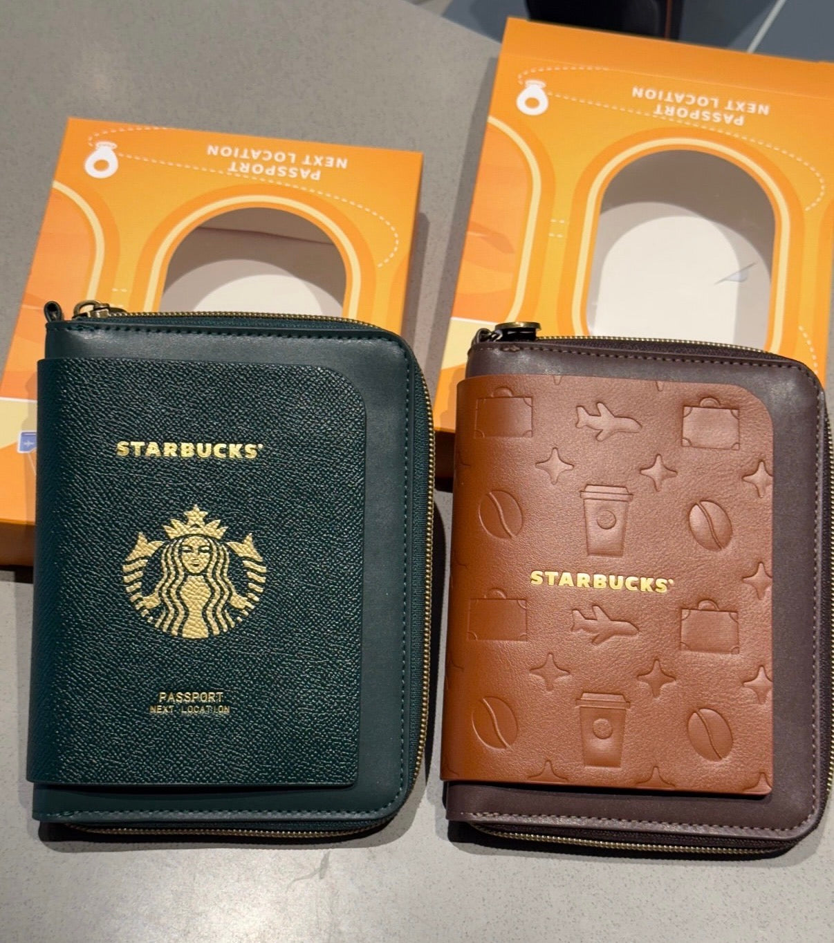 Starbucks Passport 套