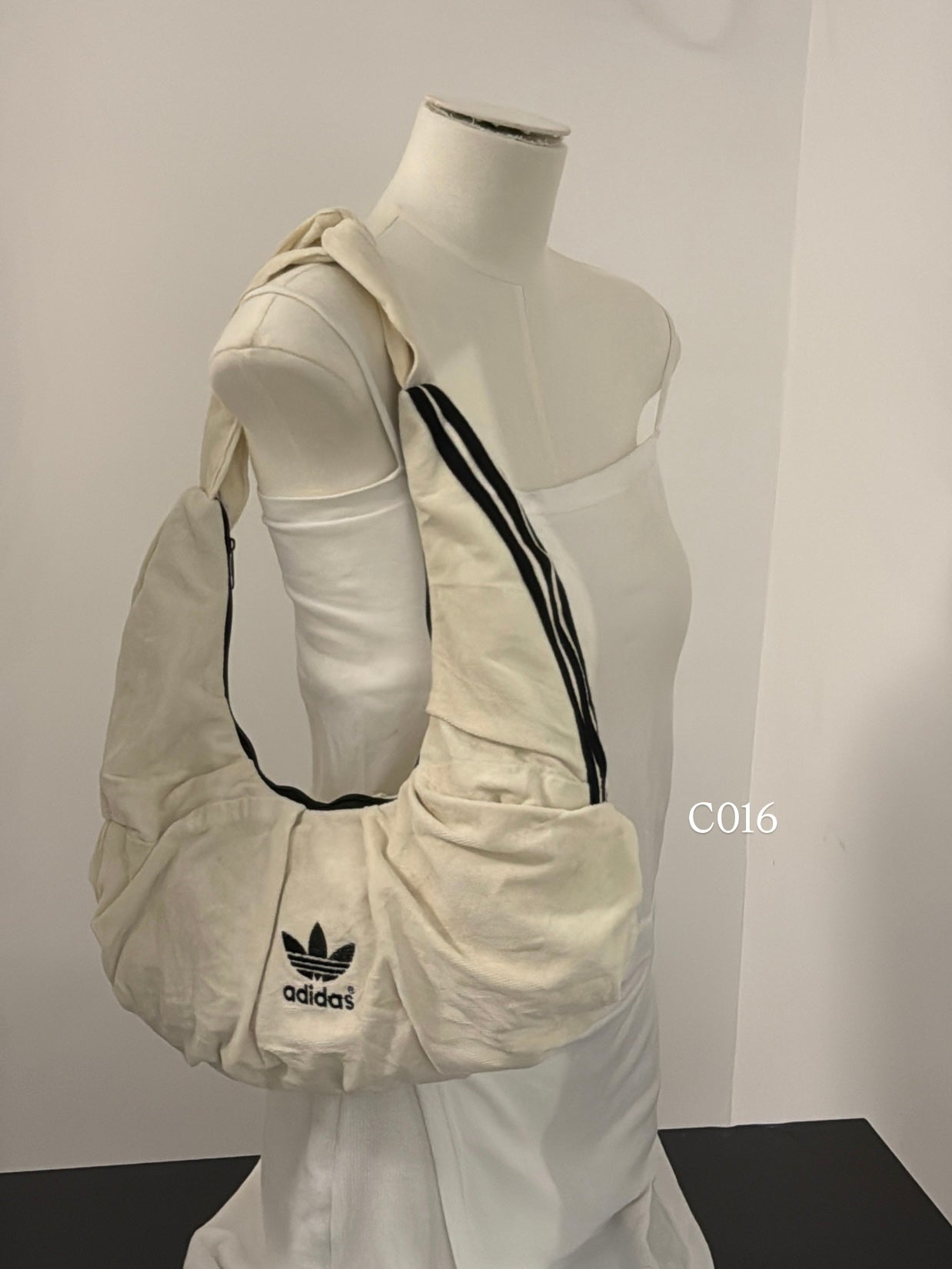 #THVN18 Vintage Remake Unisex Dumpling Bag