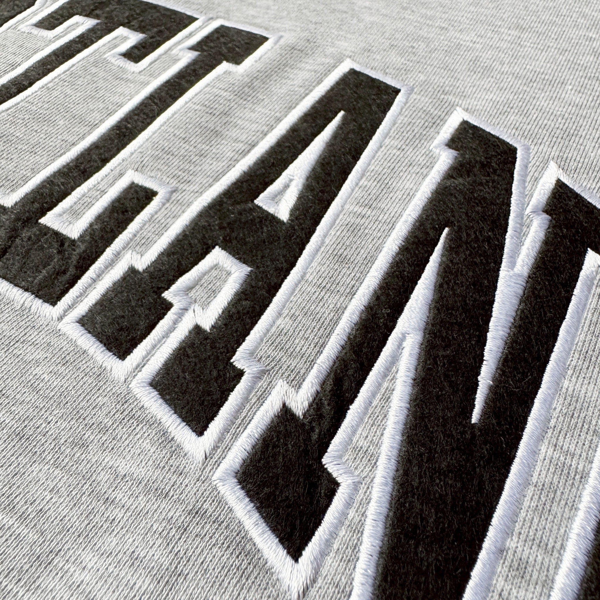 #C516 Courtland Zipper T-shirt