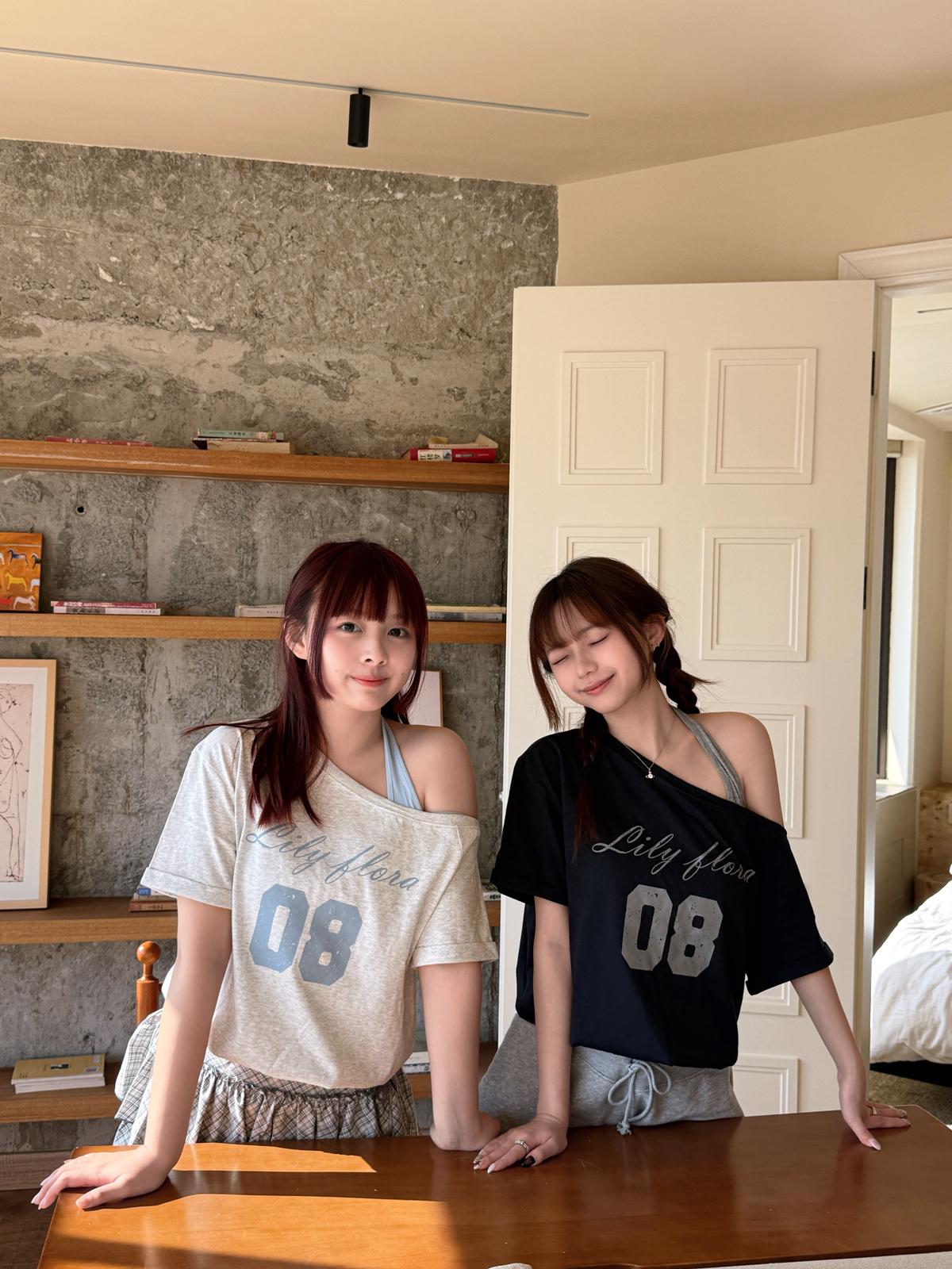 #MD75 Lily 08 Off-shoulder Top