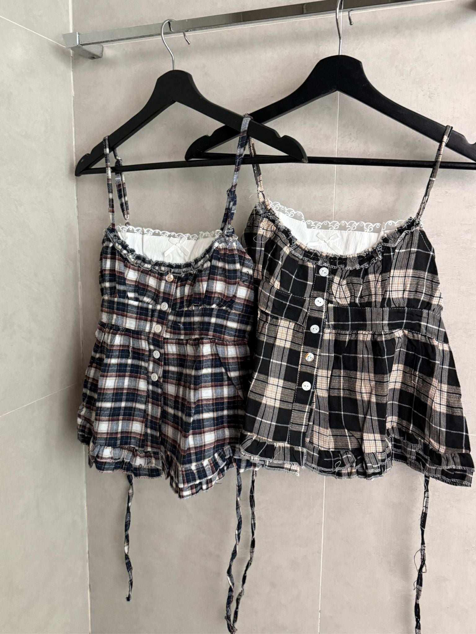 #THMG05 Lace Checkered Top