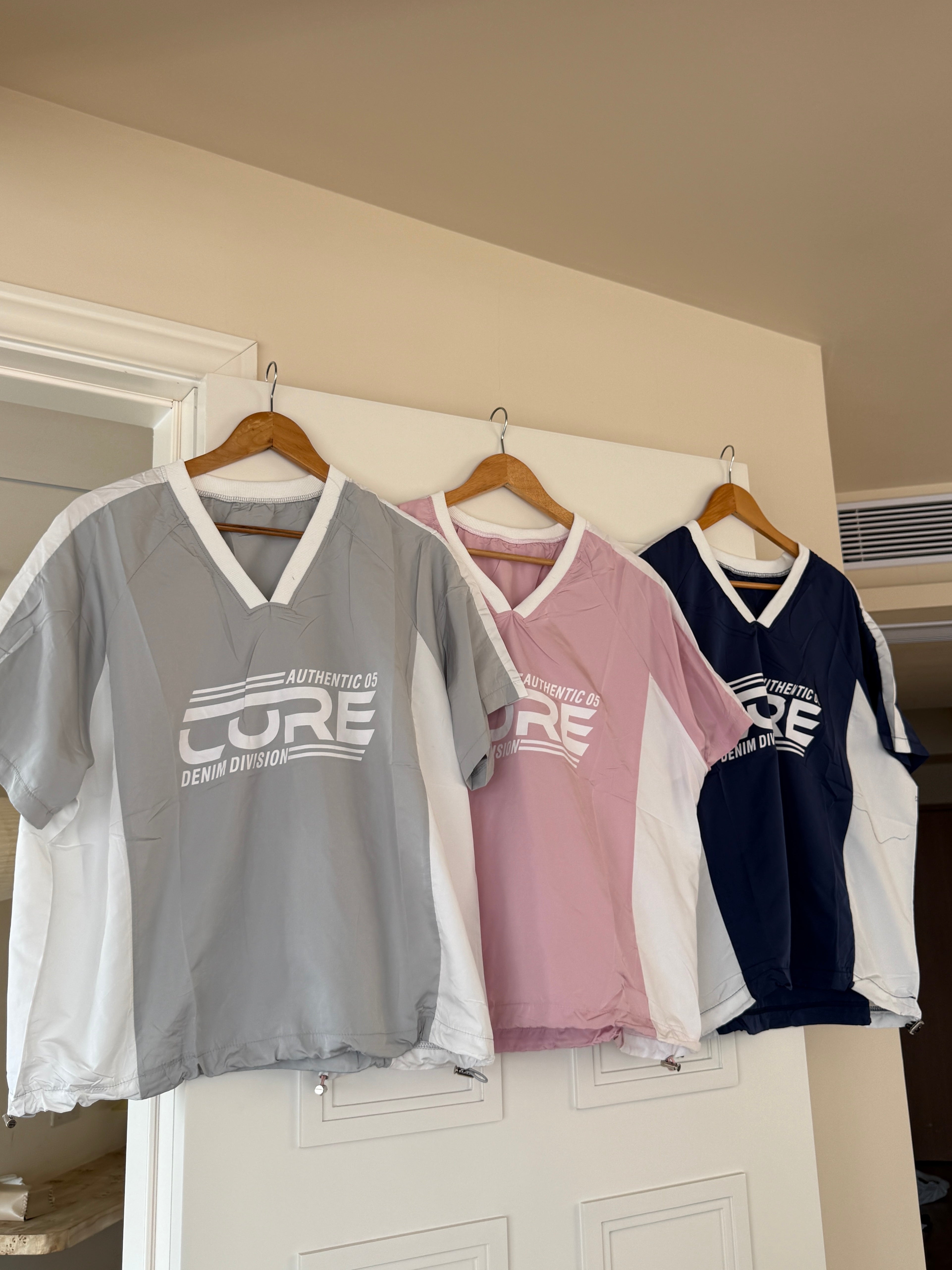 #GU01 Cure Unisex Jersey