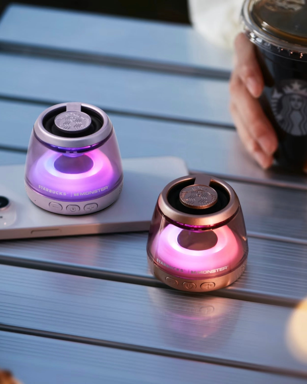 Starbucks X MONSTER 聯名迷你磁吸發光藍芽音響