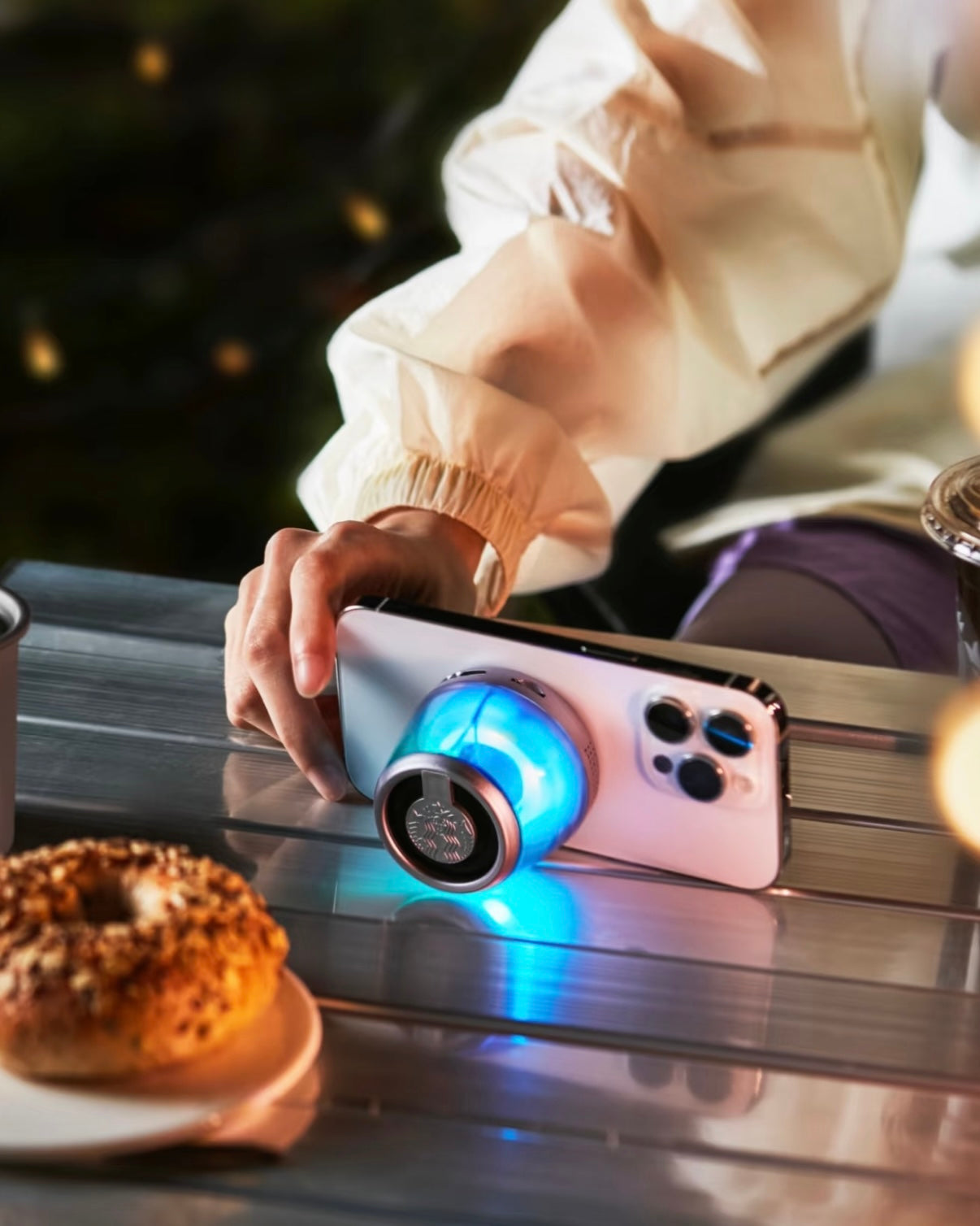 Starbucks X MONSTER 聯名迷你磁吸發光藍芽音響