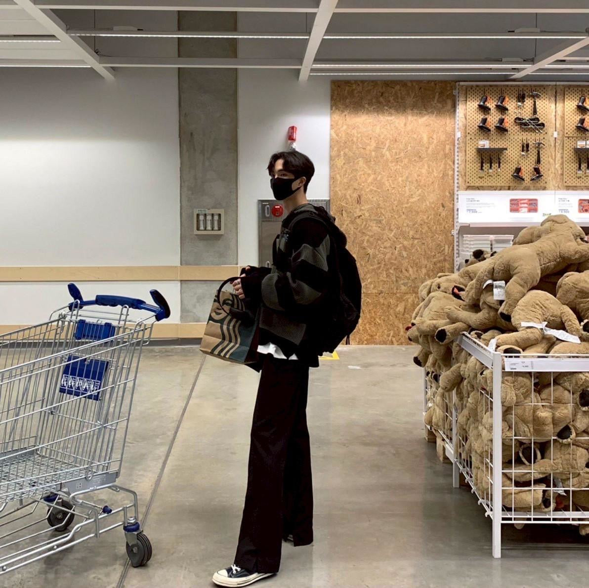 #C404 Stripe Hooded Knitting Top