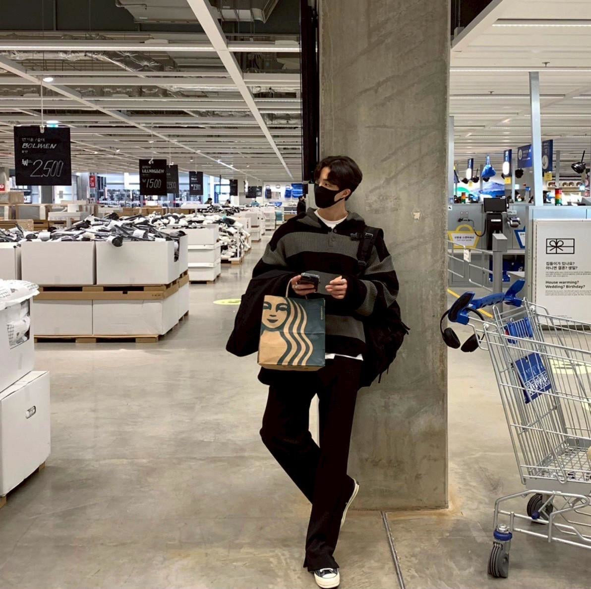 #C404 Stripe Hooded Knitting Top