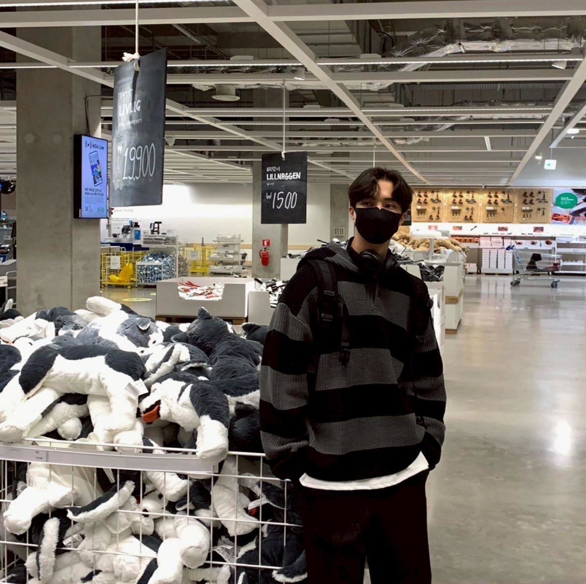 #C404 Stripe Hooded Knitting Top