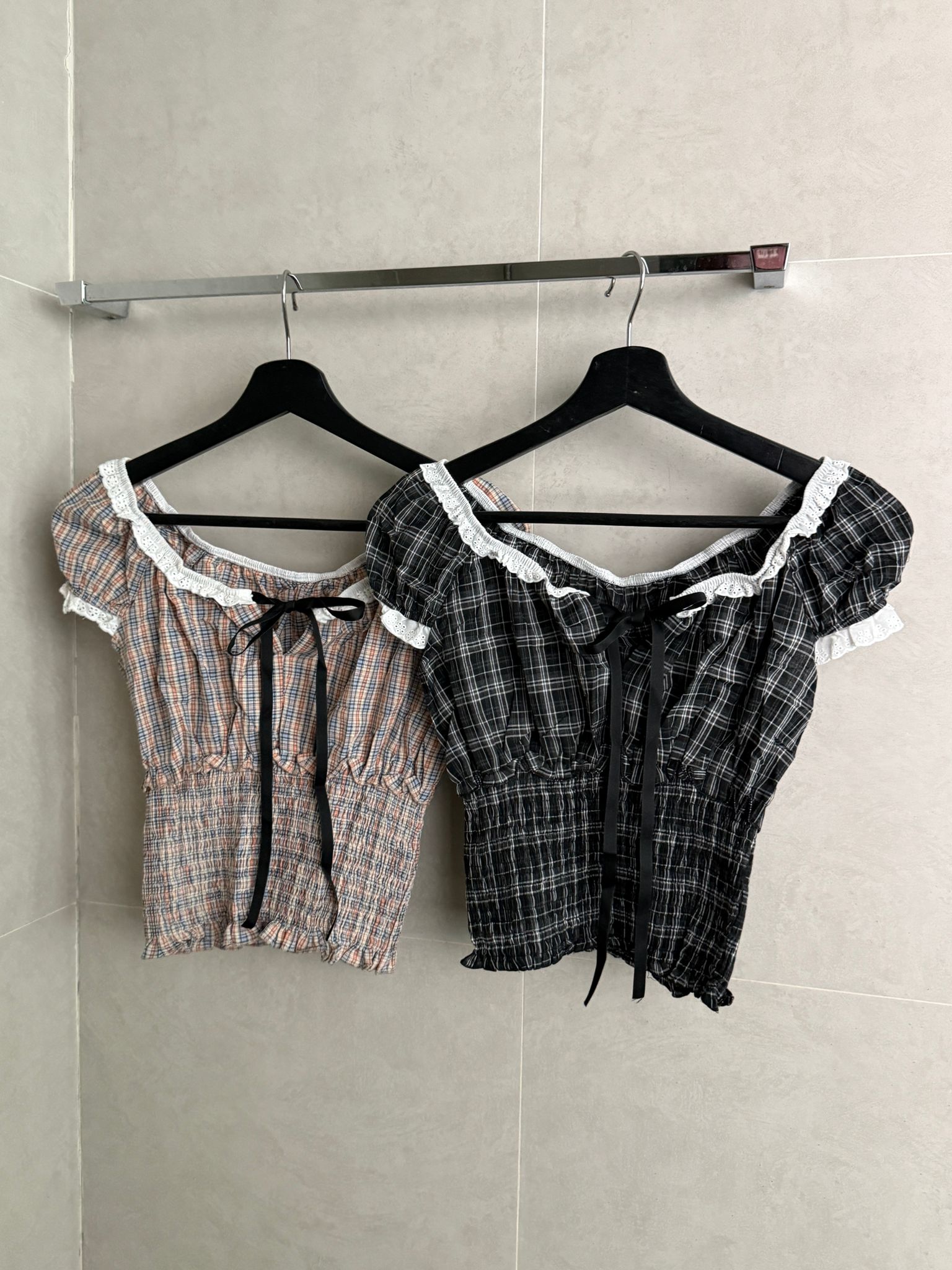 #THMG13 Check Lace Blouses
