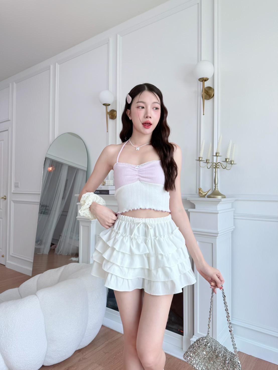 #THYU10 Color-block Halter Top