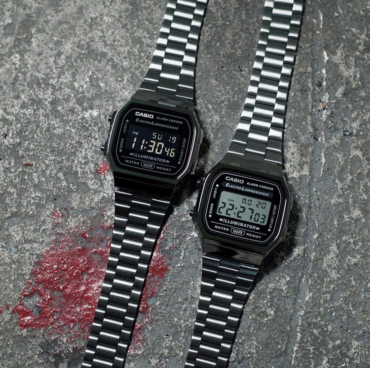 #CASIO02  Square Negative-Display Vintage Digital Watch (A168WGG)
